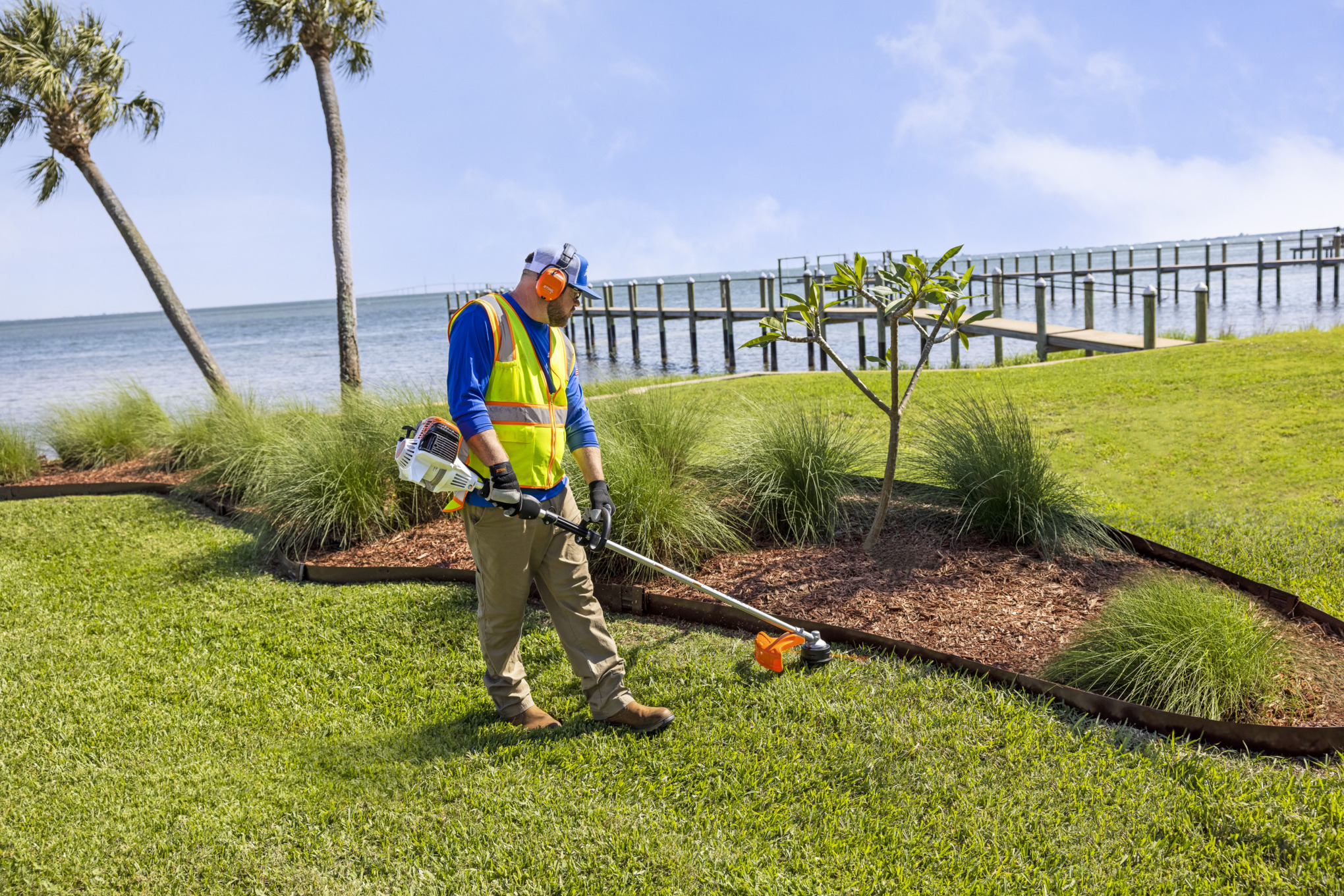 STIHL FS 131 Gasoline Grass Trimmer