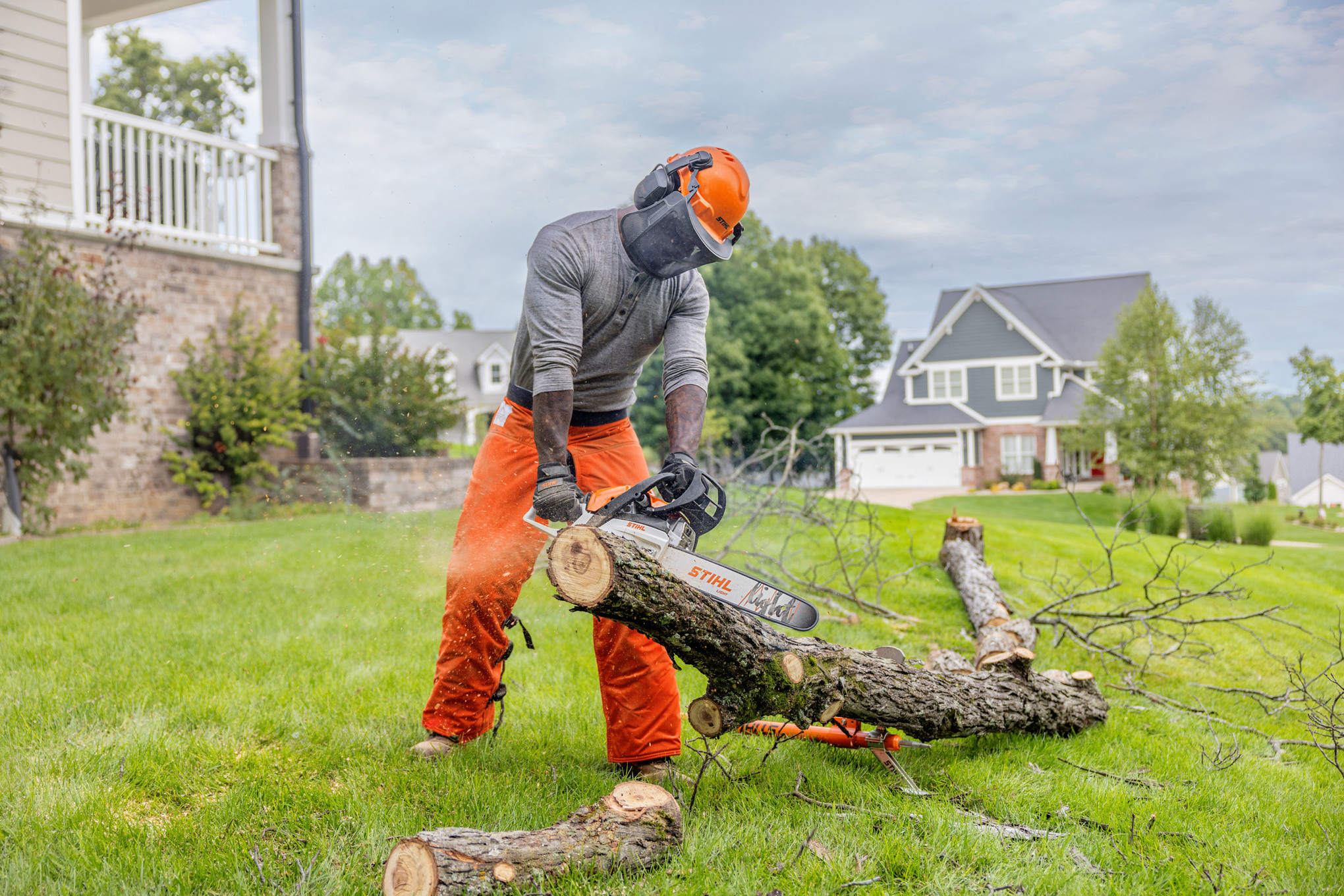 STIHL MS 162 Gasoline Chainsaw