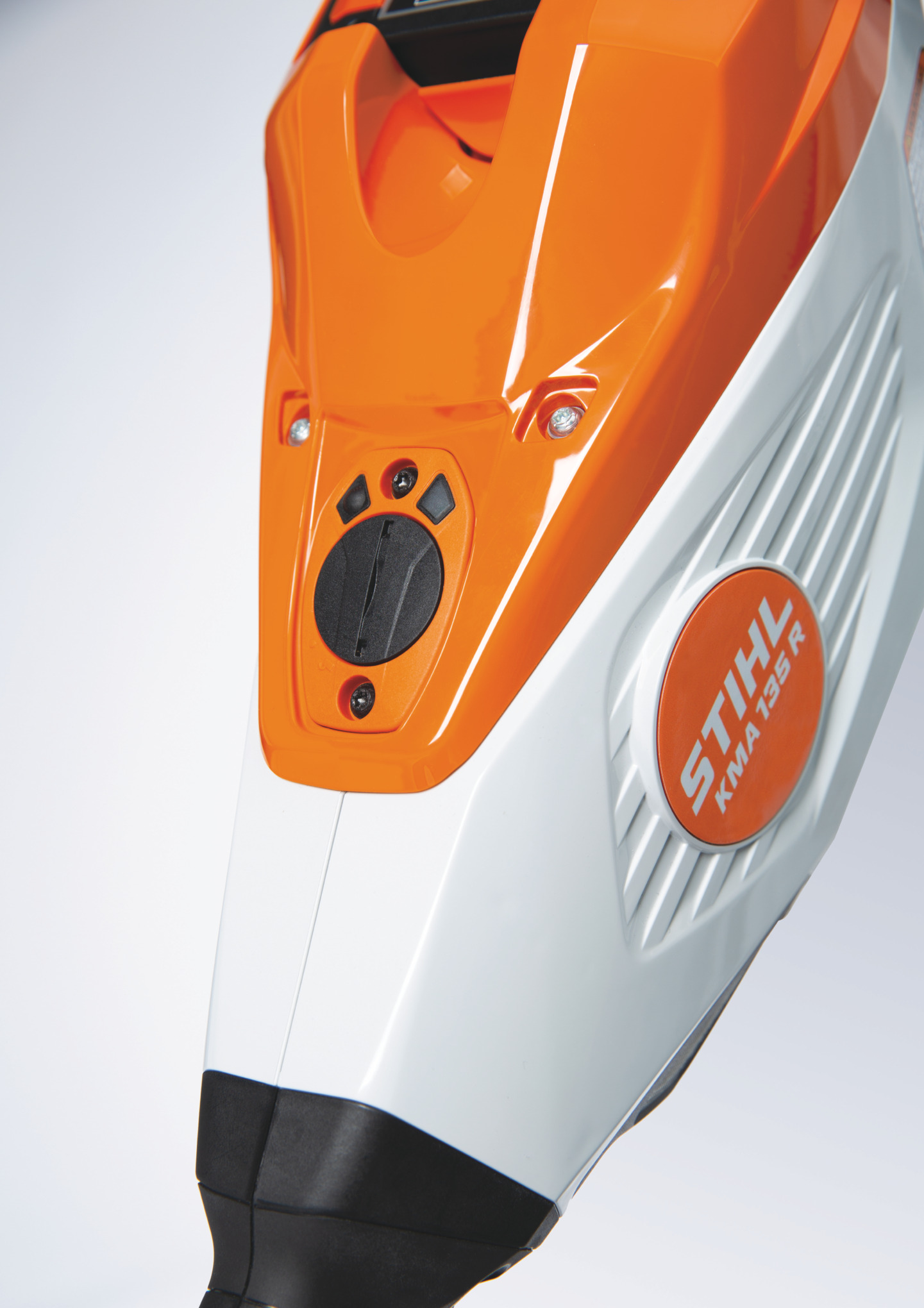 STIHL KMA 135 R Battery KombiSystem